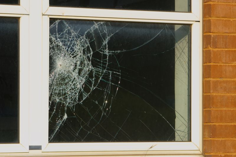 Window Glass Repair in Alpharetta, GA